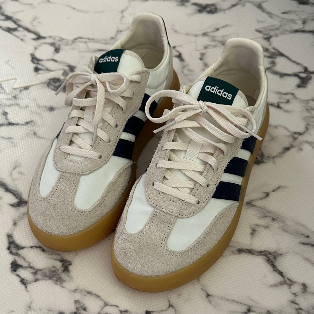 Adidas Barreda Decode Cream, Navy and Green Sneakers with rubber sole